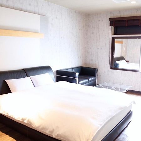 Bar 39 Hotel Higashihiroshima Exterior foto